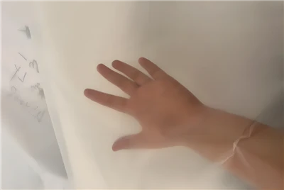 Iz česa je narejena mulčna folija?